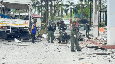 “ในหลวง” ทรงรับผู้เสียชีวิต-บาดเจ็บเหตุระเบิดใต้ ไว้ในพระบรมราชานุเคราะห์