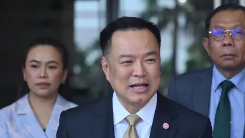 “อนุทิน” มั่นใจ “อิ๊งค์” แจงอภิปรายไม่ไว้วางใจเอง ติงยื่นแค่นายกฯ ก็ควรแค่นายกฯ