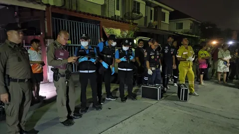 ผัวจ่อยิงเมียดับต่อหน้าลูก มอบตัวแล้ว อ้างตั้งใจหนีไปกราบเท้าแม่ที่ จ.ศรีสะเกษ