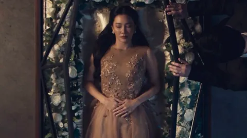 สุสานคนเป็น ปล่อยทีเซอร์สุดหลอน ดึง นุ่น วรนุช ทวงคืนความแค้น ก้อย-แก๊ป