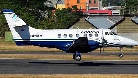 เครื่องบินฮอนดูรัสดิ่งตกน้ำหลังนำเครื่องขึ้น ดับ 7 ศพ