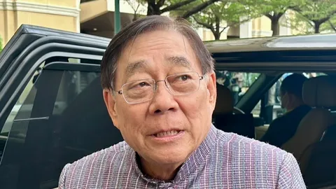 “พิชัย” ยัน ซื้อหนี้ธนาคาร คิดก่อน “ทักษิณ” เตรียมคุยสมาคมธนาคารบ่ายนี้