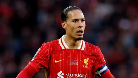 ลิเวอร์พูลระวัง! บิ๊กทีมเตรียมจัดหนักเสนอค่าเหนื่อยล่อใจ "ฟาน ไดค์" หากการเจรจายังไม่คืบหน้า 