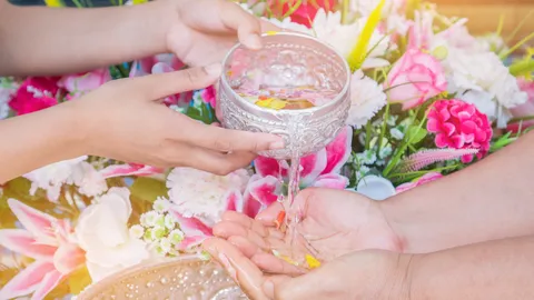 เทศกาลสงกรานต์ 2568 ตรงกับวันไหน มีวันสำคัญอะไรบ้าง