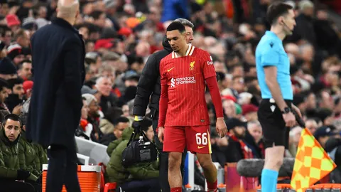 ไม่ทันดาร์บี้แมตช์แน่นอน! ลิเวอร์พูลอัปเดตอาการบาดเจ็บ "เทรนต์" พร้อมกำหนดเส้นตายคืนสนาม