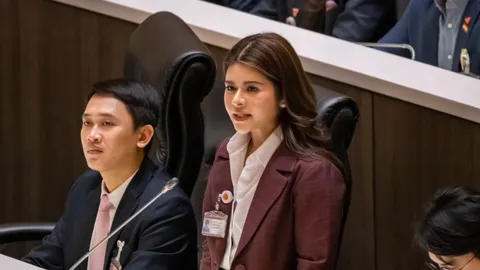 “สส.ลิซ่า” เตือนสตินายกฯ ย้อนคำวิจารณ์ประชาชน ไร้วุฒิภาวะเป็นที่สุด (คลิป)