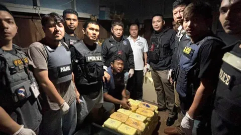 วางแผนรวบหัวจ่าย “รักษ์ พระราม 2” ได้ยาบ้าเกือบ 8 แสนเม็ด เคอีก 17 กิโล