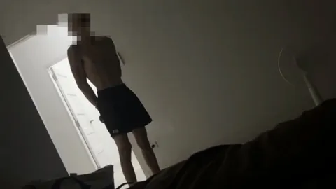 สาวร้องเพื่อนตำรวจหวังขืนใจ อ้างติดไฟแดง โมโหสับไกปืนขู่-ขอยืมเงินแทน