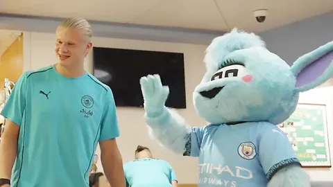 “ฮาลันด์” โดนกล่าวหาทำร้ายมาสคอต “แมนฯ ซิตี้” สอบสวนคนร้อง แต่เรื่องกลับพลิก?