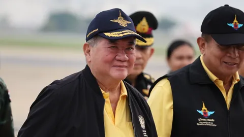 ส่งเครื่องตรวจจับสัญญาณชีพค้นหาในตึกถล่ม “ภูมิธรรม” ย้ำต้องช่วยเร็วที่สุด