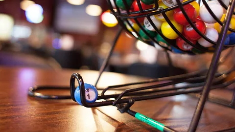 หวย 1 เม.ย. 68 12 ราศีเสี่ยงโชคงวดนี้ เลขโชคลาภ ลูกหลานหรือคนป่วยให้โชค