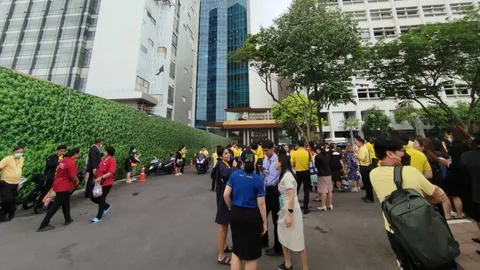 เจ้าหน้าที่ผวา อาคารสำนักงานศาลยุติธรรมสั่นไหว ล่าสุดเข้าสู่ภาวะปกติแล้ว