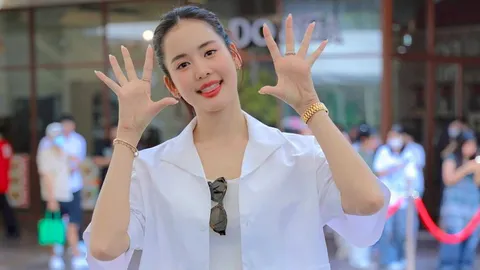 “โบว์” ปลื้มกระแสชื่นชมพากย์เสียง “สโนว์ไวท์” ลั่น “อาเล็ก” หลุดคำสแลงติดเรทไม่ได้มาจากตน