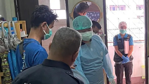 เกย์ดับปริศนา เปลือยคาห้อง มีผ้าขนหนูถูกยัดอยู่ในปาก