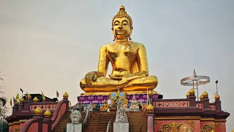 "เชียงแสน" จัดมหาสงกรานต์ วิถีถิ่นไทยริมสามเหลี่ยมทองคำ