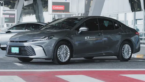 ลองนั่ง AOT Limousine ที่สุวรรณภูมิด้วย ALL-NEW CAMRY สะดวกสบายและปลอดภัย