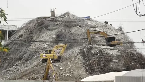 ผู้ว่าฯ ชัชชาติ เผยความคืบหน้าตึก สตง. ถล่ม เน้นค้นหาโซน E เชื่อยังมีผู้ติดอยู่ภายใน