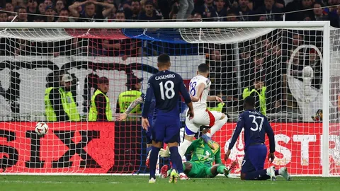 ผลบอล แมนยู ชวดชัย โดน ลียง ไล่เจ๊าทดเจ็บ ศึกยูโรปาลีก รอบ 8 ทีม นัดแรก