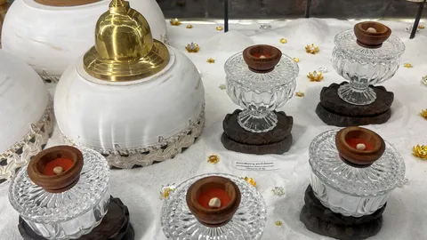 “เสริมสุข” สงกรานต์ สักการะพระบรมสารีริกธาตุ