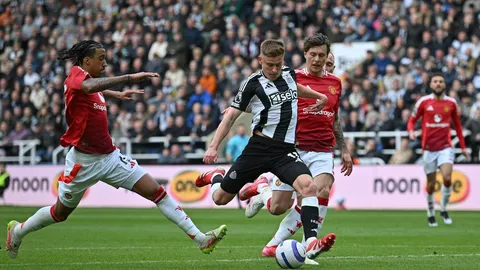 ผลบอล แมนยู บุกพ่าย นิวคาสเซิล ยับเยิน ศึกพรีเมียร์ลีก