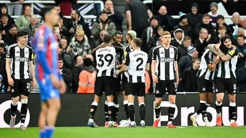 ผลบอล นิวคาสเซิล ฟอร์มดุ ไล่ถล่ม คริสตัล พาเลซ ขึ้นที่ 3 พรีเมียร์ลีก