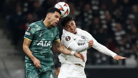 ผลบอล สเปอร์ส บุกเชือด แฟรงค์เฟิร์ต ถึงถิ่น เข้ารอบรองฯ ยูโรปาลีก