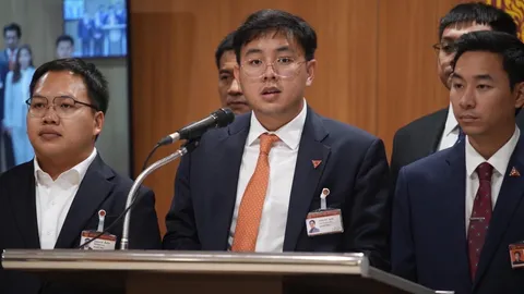 ปชน.ทวงสัญญาลดค่าไฟ หลัง “นายกฯ-รมว.พลังงาน” ไม่ชะลอเซ็นสัญญารับซื้อไฟฟ้า