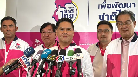 “วราวุธ” เผยไร้สัญญาณปรับ ครม. ยันอำนาจอยู่ที่นายกฯ ย้ำ วันนี้ยังเป็น รมว.พม. (คลิป)