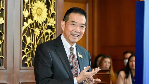 “มาริษ” ขอบคุณบุคลากรไทย ช่วยเหลือด้านมนุษยธรรมเมียนมาหลังแผ่นดินไหว