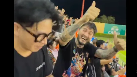 เปิดปฏิกิริยาวง "โลโมโซนิค" หลังเกม "ราชบุรี" ชนะ "บุรีรัมย์" ยังไม่ได้แชมป์ (คลิป)