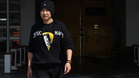 แพท พาวเวอร์แพท ชีวิตจากมุมมืดในเรือนจำ สู่แสงสว่างที่ดีที่สุดของชีวิต (คลิป)