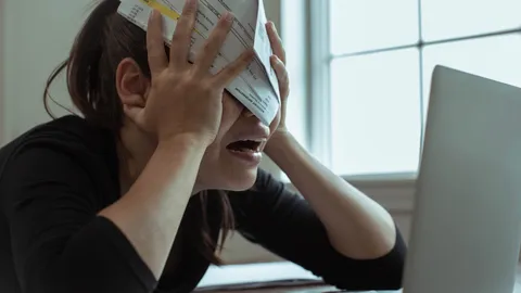 หมดเขตสิ้นเดือน เม.ย. เช็กเงื่อนไขลงทะเบียน "คุณสู้ เราช่วย" ลดค่างวด พักดอกเบี้ย