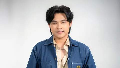 “ฟลุ๊ค จิตรกร” คัมแบ็ก! ลุยเพลงใหม่ “เทแก้วที่เหงา” โดนแซวหนักเป็นตัวเองดี