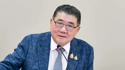 งงข่าวปรับ ครม. คัมแบ็กพาณิชย์ “ภูมิธรรม” ขอดูรายละเอียดปมยิงปะทะใกล้ชายแดนกาญจน์