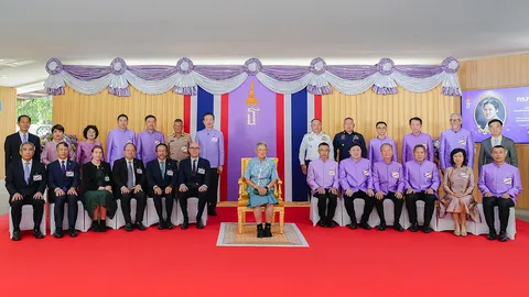 สมเด็จพระเทพฯ เสด็จฯ ไปทรงเปิดหน่วยผลิตน้ำมันเชื้อเพลิงอากาศยานยั่งยืน ในโรงกลั่นน้ำมันบางจาก