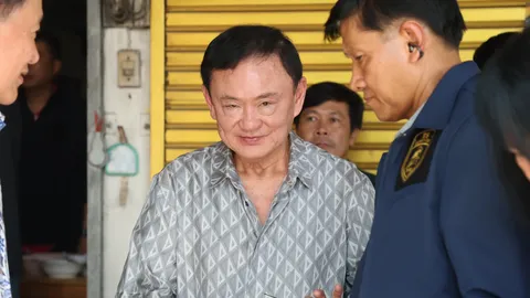 “ทักษิณ” ยันไม่ใช่คนสั่งเบรก “กัน จอมพลัง” ซัด “มงคลกิตติ์” หลังปูดตั้งค่าหัว