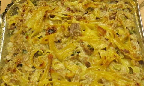 พาสต้าทูน่า (Tuna Casserole)