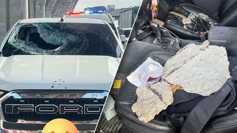 ถนนพระราม 2 อีกแล้ว ก้อนปูนขนาดใหญ่ร่วงลงมาใส่รถชาวบ้าน กระจกหน้าแตก