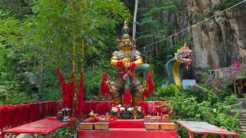 เคยมีคนถูกรางวัลที่ 1 คอหวยไม่พลาดขอเลขเด็ด "ท้าวเวสฯ" วัดเขาสิงโต