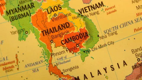 เปิดเกมสันติภาพพม่า สองผู้นำดับไฟสงคราม