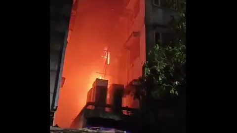 ไฟไหม้วอดโรงแรมอินเดีย ดับแล้ว 14 ศพ