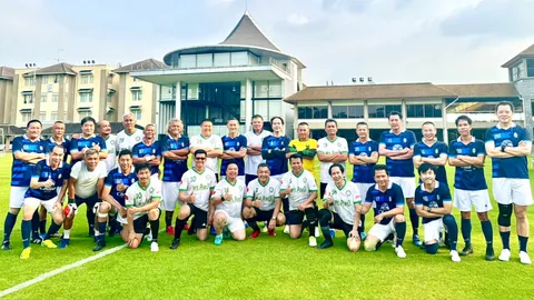 ฟุตบอลกระชับมิตรสร้างสัมพันธ์ "ผู้นำเมือง – เตรียมทหาร – OV" ณ สนามวชิราวุธวิทยาลัย