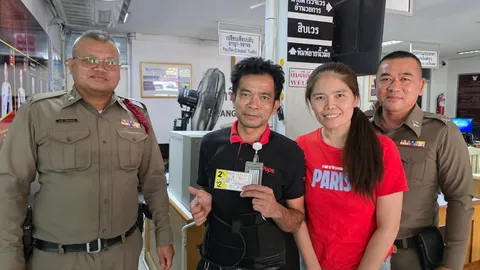 พนักงานห้างดวงเฮง ซื้อ พ.ศ.เกิดคุณตาที่ฝันเห็น ถูกรางวัลที่ 1 รับ 12 ล้าน