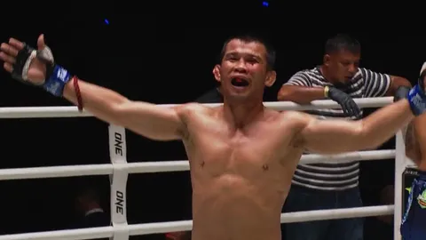 รุ่นนี้แชมป์ยังว่างอยู่! “น้องโอ๋” เคลื่อนไหวแล้ว หลังชนะ “ก้องธรณี” รุ่นน้อง 10 ปี 