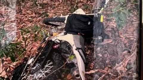 หนุ่มออกทริป ขี่ จยย.วิบาก ขึ้นเขาห้วยผีหลอก จ.สระบุรี หนีแตนไล่ ก่อนพบศพในเหว