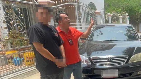 ตามลากคอทันควัน! พ่อค้าขายรถปืนโหด เมาวิวาทกับเพื่อนรัก ถล่มดับหนุ่มแบงก์