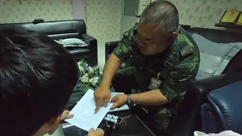 สอบวินัย “สิบโท-สิบเอก” ปมลวงสาว 19 ปี เข้าบ้านในค่ายทหาร ยอมจ่าย 1.8 แสนจบเรื่อง