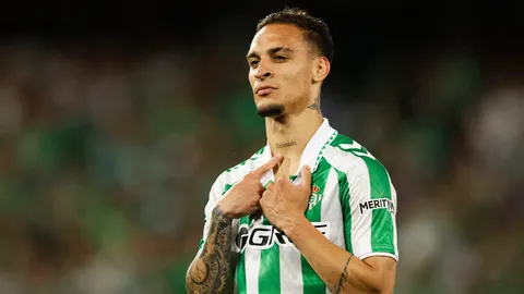 มาได้ไง! สื่อบราซิลผุดชื่อทีมดังพรีเมียร์ลีก อยากได้ตัว "แอนโทนี" หลังโชว์ฟอร์มเด่นในสเปน