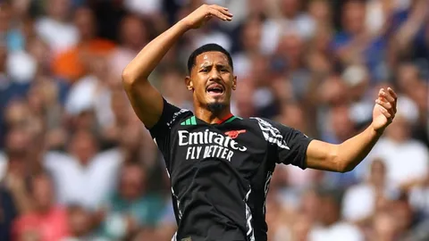 “ซาลิบา" รายต่อไป! ปธ.เรอัล มาดริด เตรียม 3 แผน กระชากแนวรับ อาร์เซนอล 