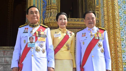 “อนุทิน” บอกดีใจทุกครั้งได้เจอ “บิ๊กตู่” เคลียร์แล้วปมมีชื่อเอี่ยวเอกสาร กอ.รมน.